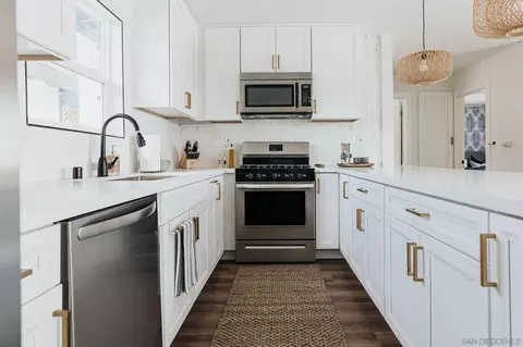 Kitchen - 1227-31 Center Ave, Oceanside, CA 92054 photo 12 of 22
