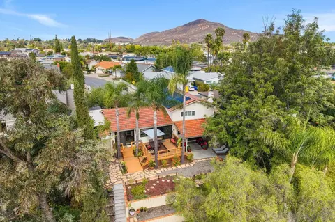 7593 El Paso St, La Mesa, CA 91942