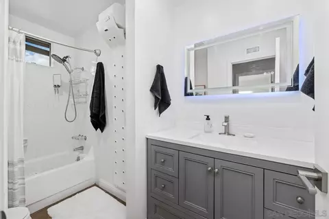 Bath - 7593 El Paso St, La Mesa, CA 91942 photo 2 of 3