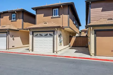 9607 Kumquat Dr, Lakeside, CA 92040