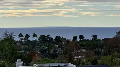 View/Area - 1711 Burgundy Rd, Encinitas, CA 92024 photo 11 of 13