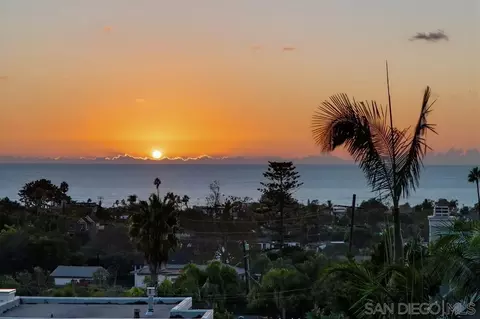 1711 Burgundy Rd, Encinitas, CA 92024