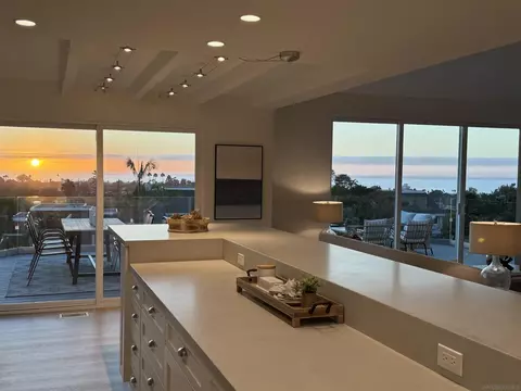 Kitchen - 1711 Burgundy Rd, Encinitas, CA 92024 photo 1 of 8