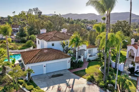 View/Area - 1930 Mountain Valley Ln, Escondido, CA 92029 photo 1 of 17
