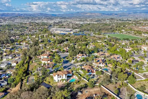 View/Area - 1930 Mountain Valley Ln, Escondido, CA 92029 photo 13 of 17