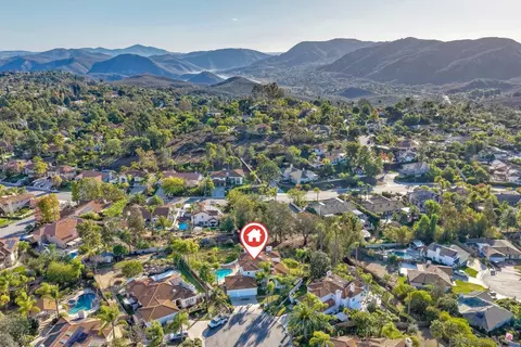 View/Area - 1930 Mountain Valley Ln, Escondido, CA 92029 photo 16 of 17