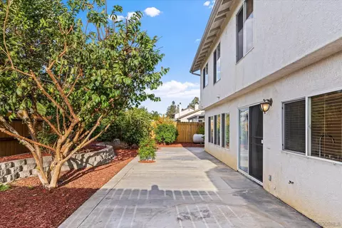 Exterior - 1341 Somerset Ct, Ramona, CA 92065 photo 10 of 18