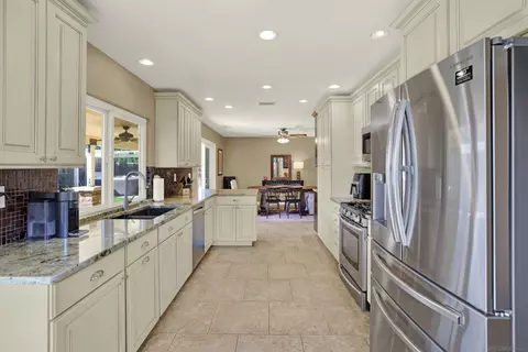 Kitchen - 643 Kimball St, Escondido, CA 92027 photo 8 of 9