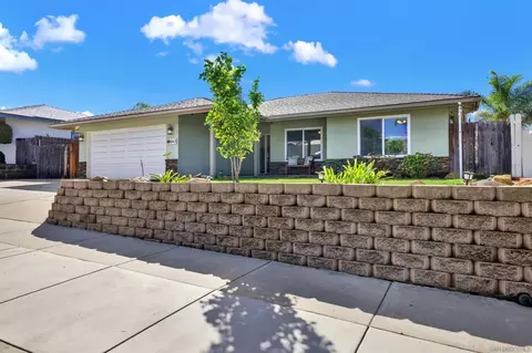 Exterior - 643 Kimball St, Escondido, CA 92027 photo 4 of 11