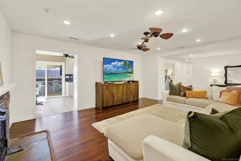 Living - 643 Kimball St, Escondido, CA 92027 photo 3 of 3