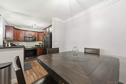 Dining - 506 Canyon Dr #9, Oceanside, CA 92054 photo 1 of 2