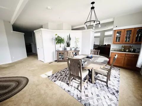 Dining - 39201 Opalocka Rd, Boulevard, CA 91905 photo 1 of 1