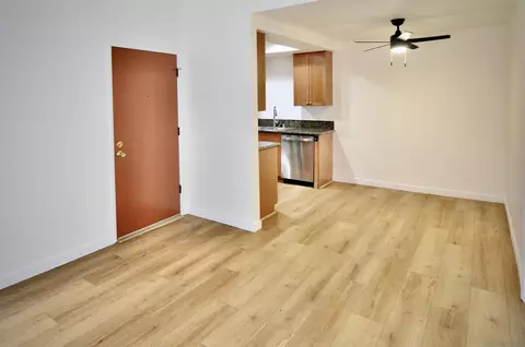10240 Black Mountain Rd #106, San Diego, CA 92126