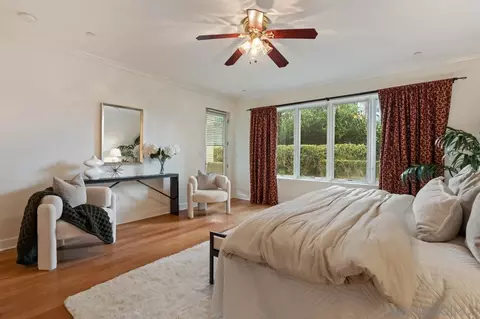 Bedroom - 1040 Genter St #103, La Jolla, CA 92037 photo 2 of 4