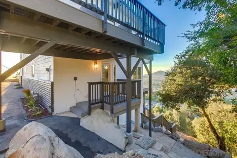 Exterior - 9612 Summit Cir, La Mesa, CA 91941 photo 13 of 13