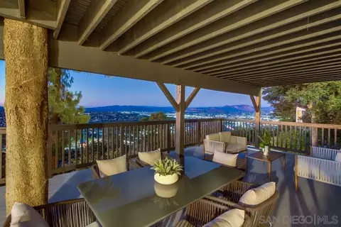 Exterior - 9612 Summit Cir, La Mesa, CA 91941 photo 9 of 13