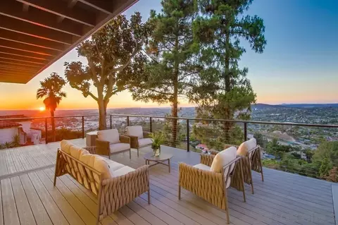 Exterior - 9612 Summit Cir, La Mesa, CA 91941 photo 7 of 13