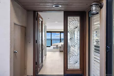 Entry Way - 515 S Sierra Ave #119, Solana Beach, CA 92075 photo 2 of 3