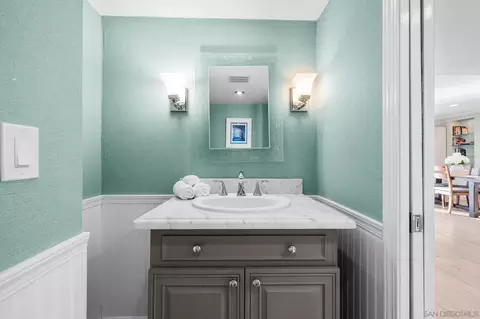 Bath - 515 S Sierra Ave #119, Solana Beach, CA 92075 photo 4 of 4