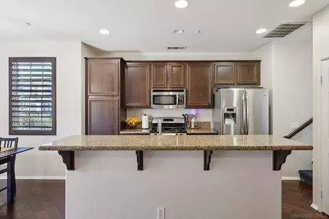 31167 Strawberry Tree Ln, Temecula, CA 92592 photo 9
