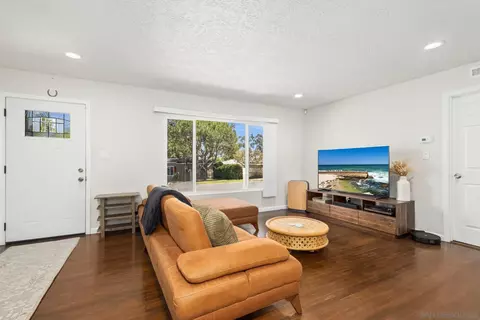 Living - 346 El Monte Rd, El Cajon, CA 92020 photo 2 of 2