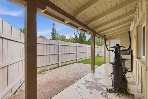 Exterior - 911 Jamacha Rd, El Cajon, CA 92019 photo 2 of 7