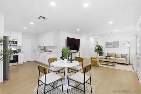 911 Jamacha Rd, El Cajon, CA 92019