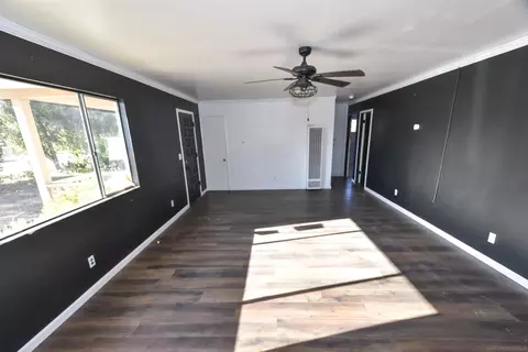 Living - 842 11th St, Ramona, CA 92065 photo 1 of 2