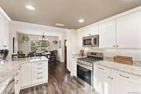 Kitchen - 4859 Gardenia St, Oceanside, CA 92057 photo 4 of 4