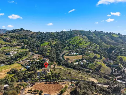 View/Area - 3849 Pala Mesa Dr, Fallbrook, CA 92028 photo 5 of 8