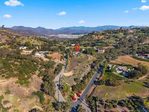 View/Area - 3849 Pala Mesa Dr, Fallbrook, CA 92028 photo 8 of 8