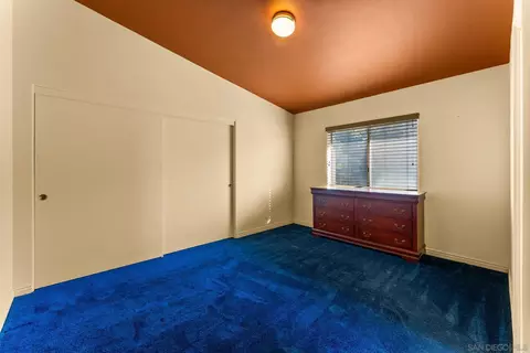 Bedroom - 3849 Pala Mesa Dr, Fallbrook, CA 92028 photo 2 of 3