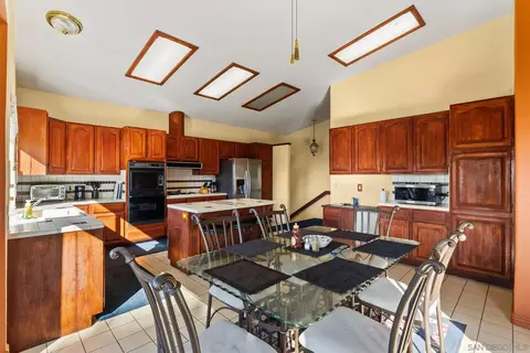 Kitchen - 3849 Pala Mesa Dr, Fallbrook, CA 92028 photo 5 of 5