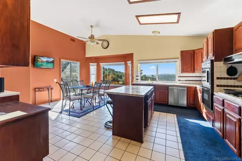 Kitchen - 3849 Pala Mesa Dr, Fallbrook, CA 92028 photo 1 of 5