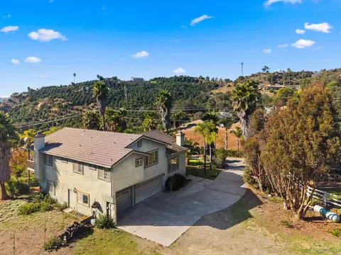 Other - 3849 Pala Mesa Dr, Fallbrook, CA 92028 photo 3 of 8