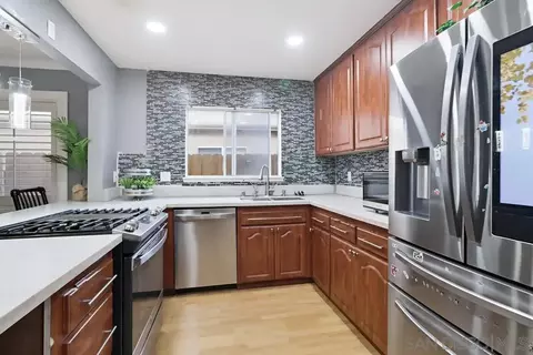 554 Friendly Ct, El Cajon, CA 92021 photo 17