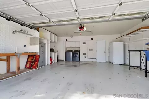 554 Friendly Ct, El Cajon, CA 92021 photo 40