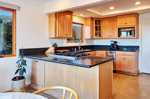 4176 E Arrieta Cir, La Mesa, CA 91941 photo 8