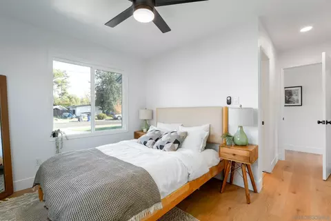 Bedroom - 12918 Seiler St, Poway, CA 92064 photo 1 of 8