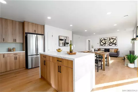 Kitchen - 12918 Seiler St, Poway, CA 92064 photo 2 of 3