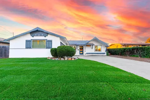 Exterior - 12918 Seiler St, Poway, CA 92064 photo 2 of 4