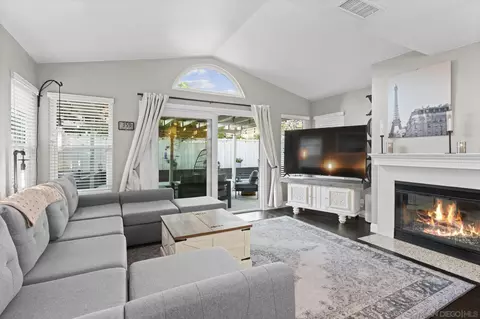 1846 Corte Pulsera, Oceanside, CA 92056 photo 10