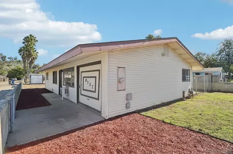 8727 Cottonwood Ave, Santee, CA 92071