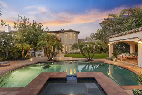7424 La Mantanza, San Diego, CA 92127
