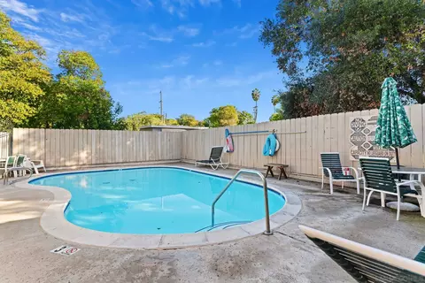 Exterior - 12722 Lakeshore Dr #B, Lakeside, CA 92040 photo 4 of 7