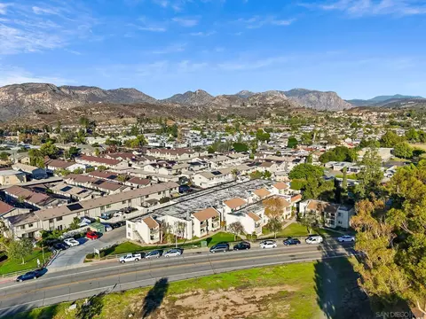 View/Area - 12722 Lakeshore Dr #B, Lakeside, CA 92040 photo 5 of 7