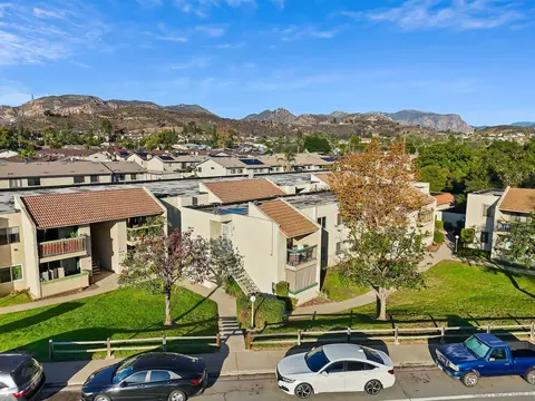 View/Area - 12722 Lakeshore Dr #B, Lakeside, CA 92040 photo 2 of 7