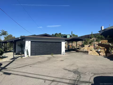 272 Lilac Dr, El Cajon, CA 92021 photo 2