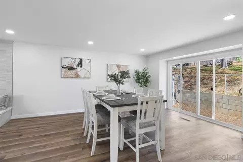 Dining - 1756 Alhudson Dr, Escondido, CA 92029 photo 3 of 3