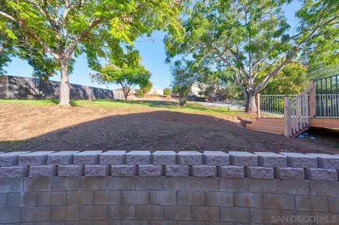 Exterior - 1756 Alhudson Dr, Escondido, CA 92029 photo 9 of 11